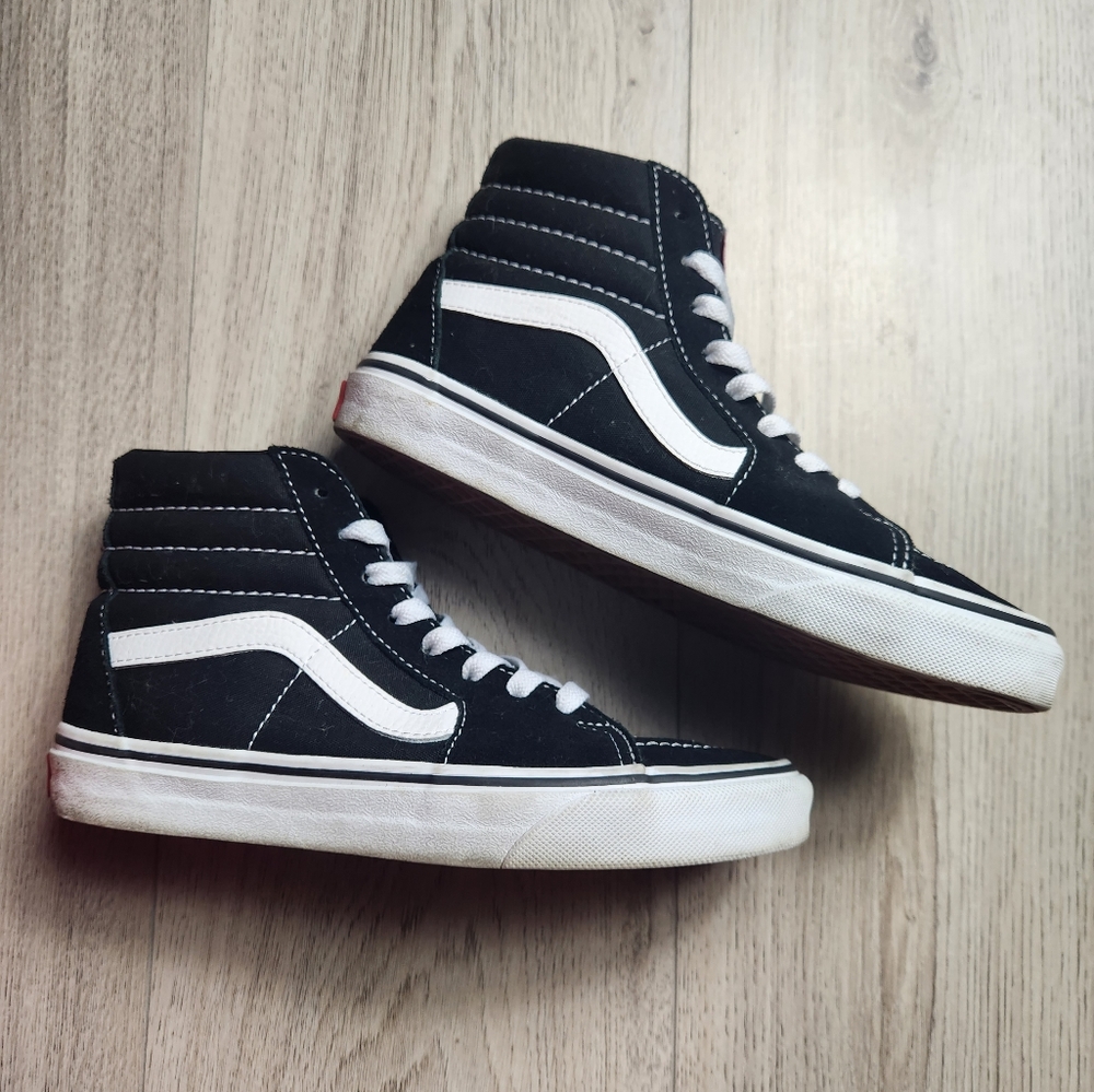 Vans Old Skool Sk8Hi Black & White Skate Shoes Women… Gem